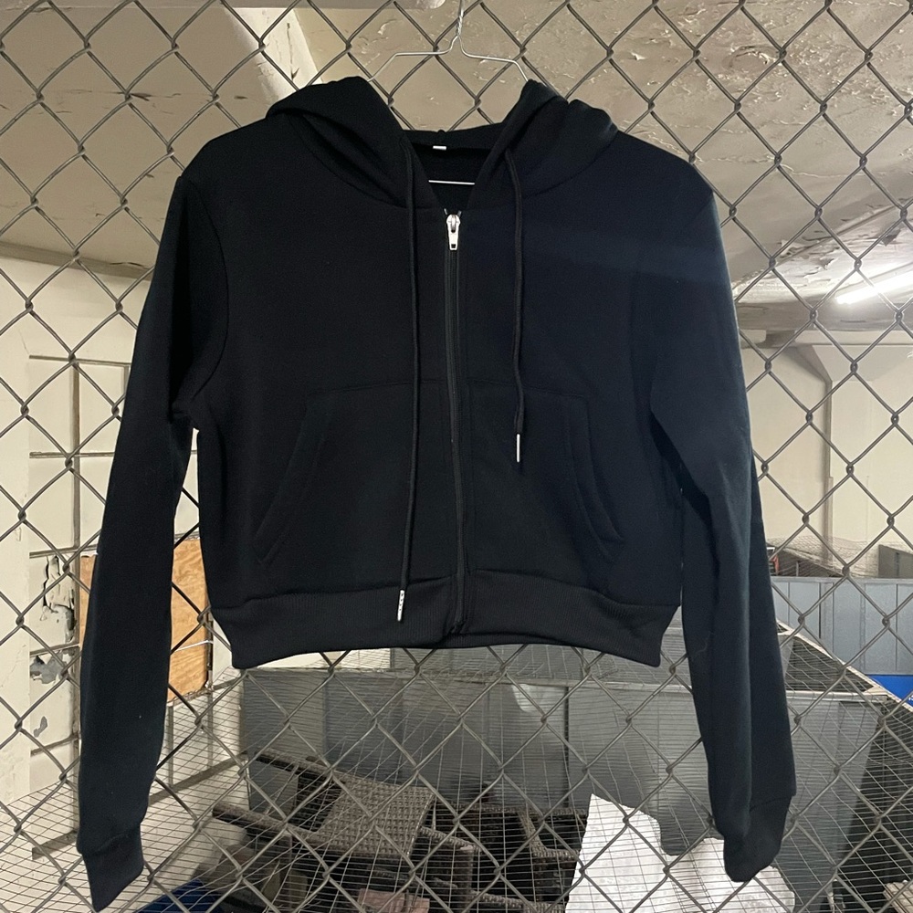 Shein black cropped hoodie